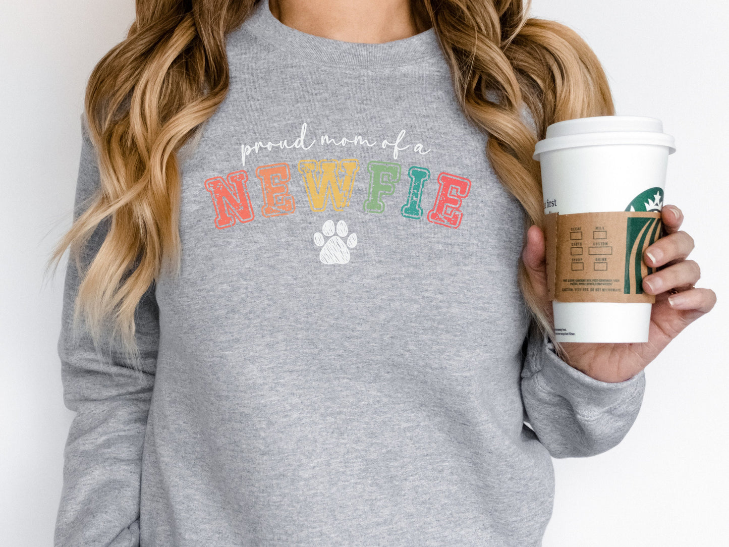 Vintage Newfie Dog Mom Sweatshirt