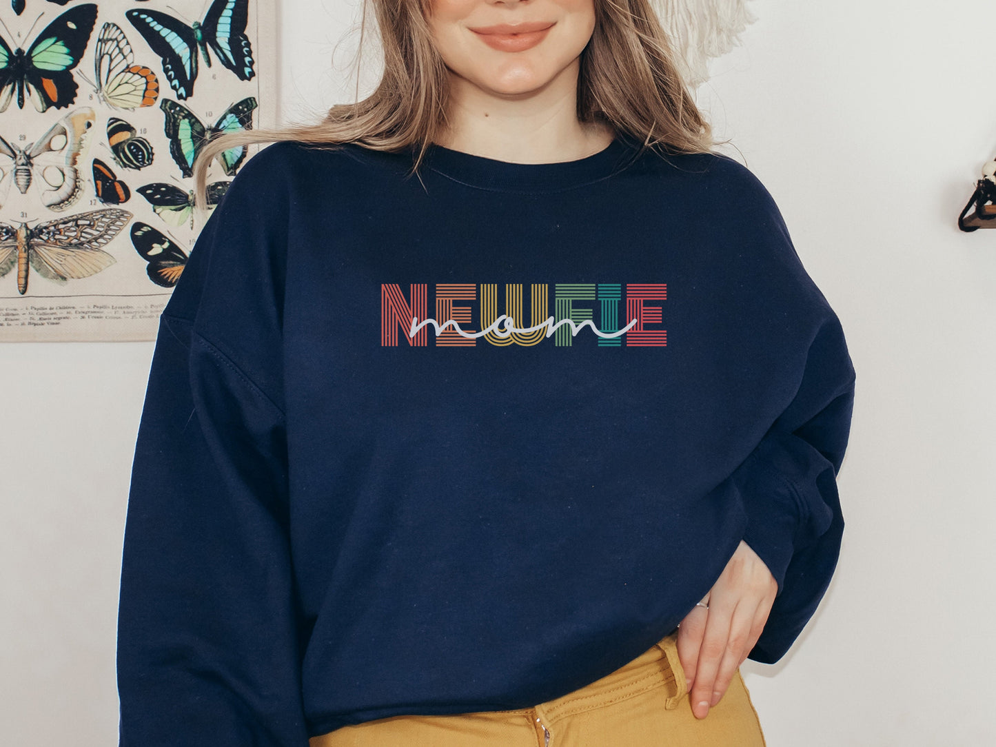 Retro Newfie Dog Mom Sweatshirt