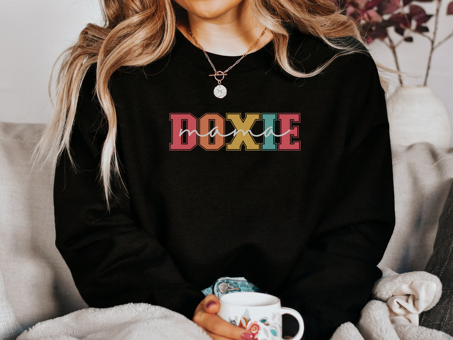 Retro Dachshund Mom Sweatshirt