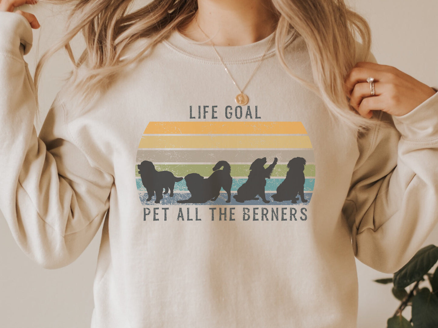 Vintage Bernese Mountain Dog Mom Sweatshirt