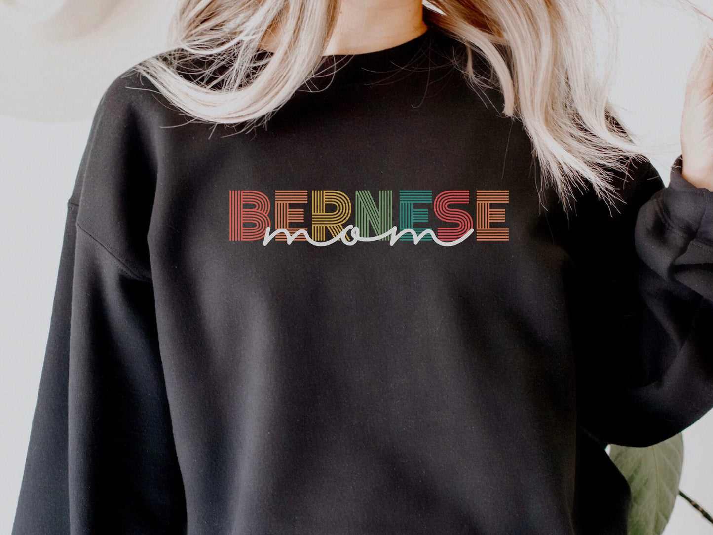 Retro Bernese Mountain Dog Mom Sweatshirt