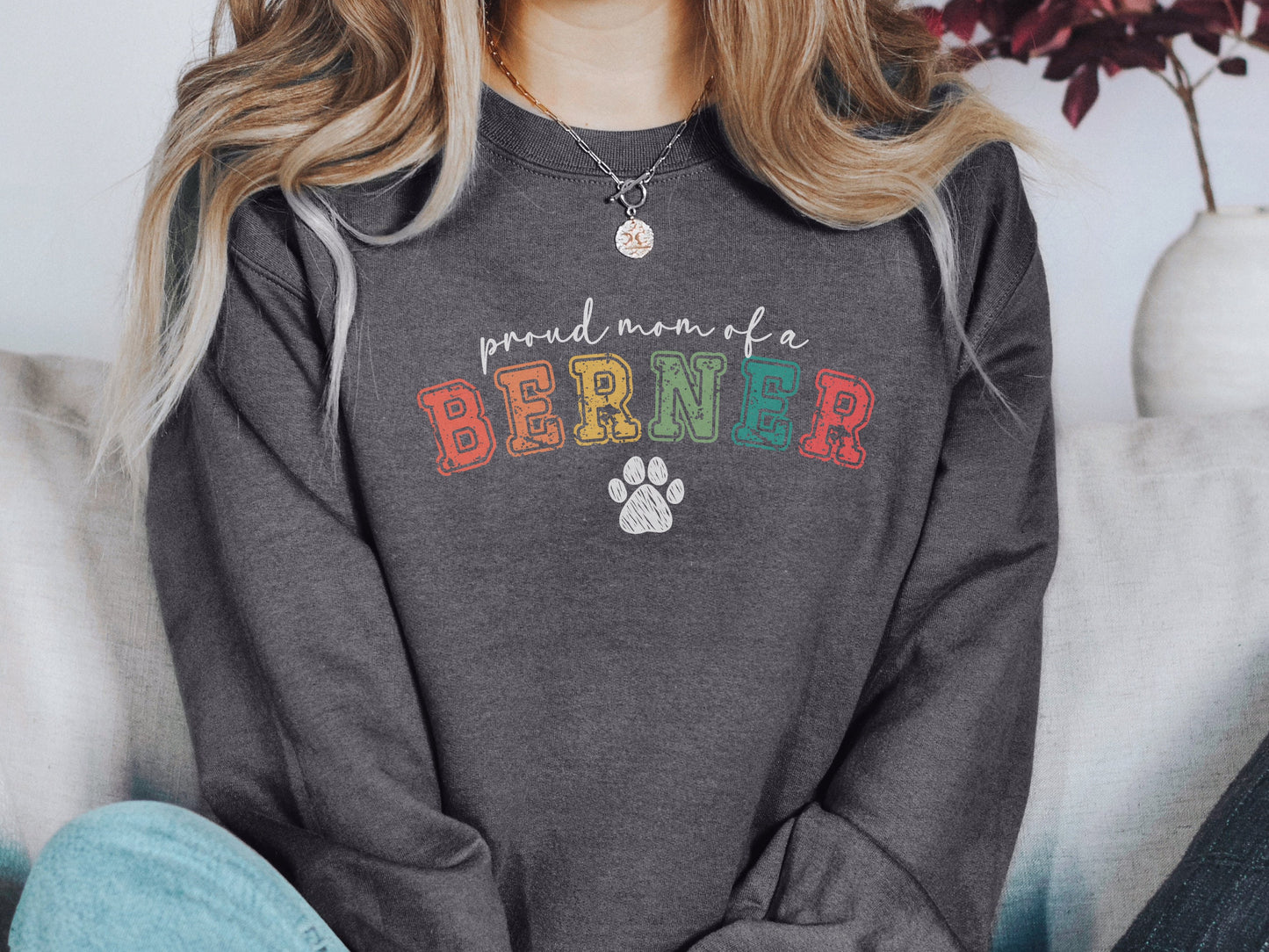 Vintage Bernese Mountain Dog Mom Sweatshirt