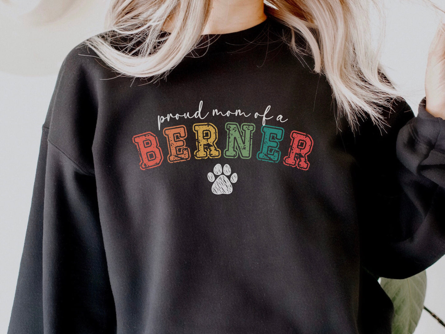 Vintage Bernese Mountain Dog Mom Sweatshirt