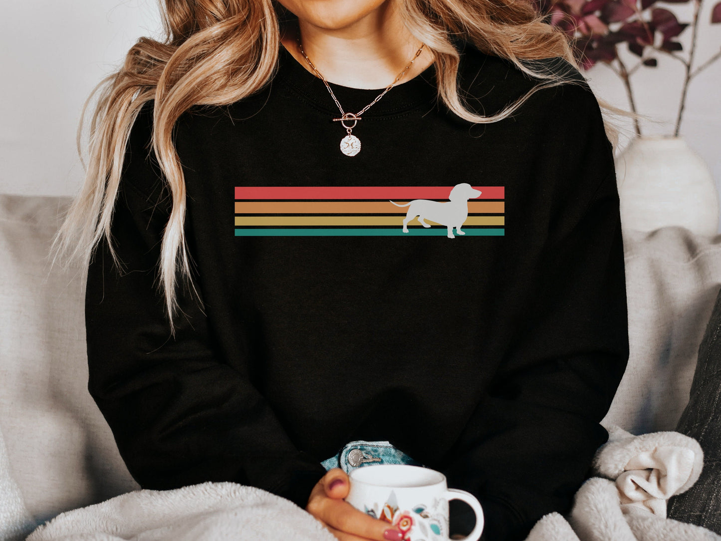 Retro Dachshund Mom Sweatshirt