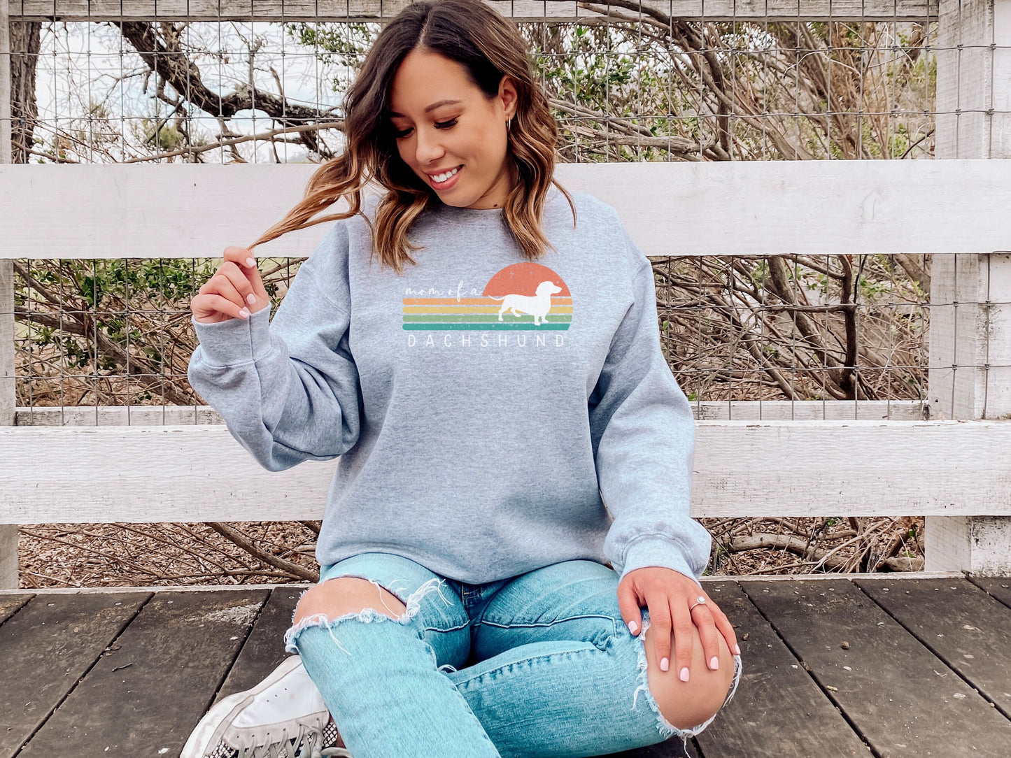 Retro Dachshund Mom Sweatshirt