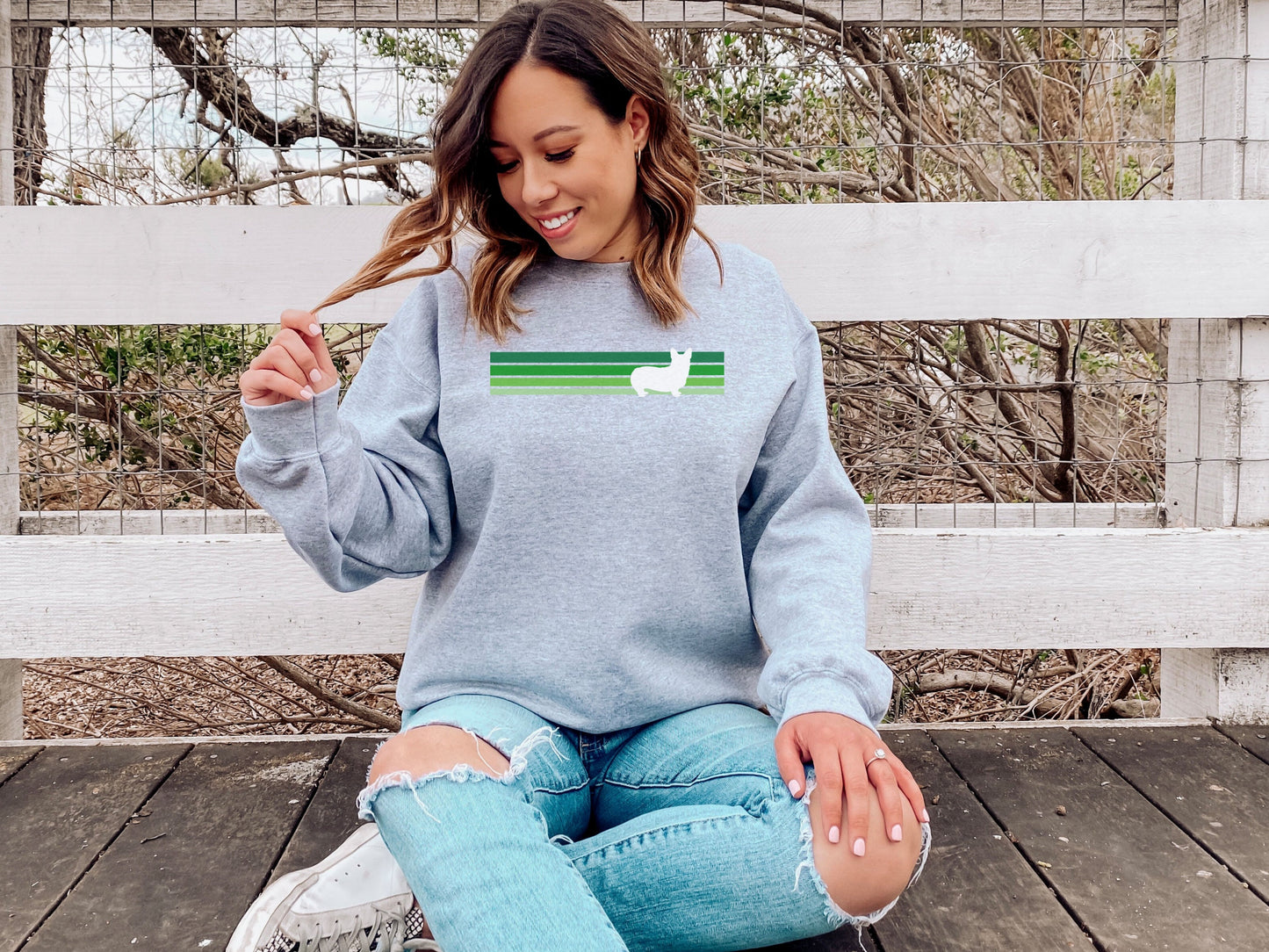 St Patricks Day Corgi Dog Mom Sweatshirt