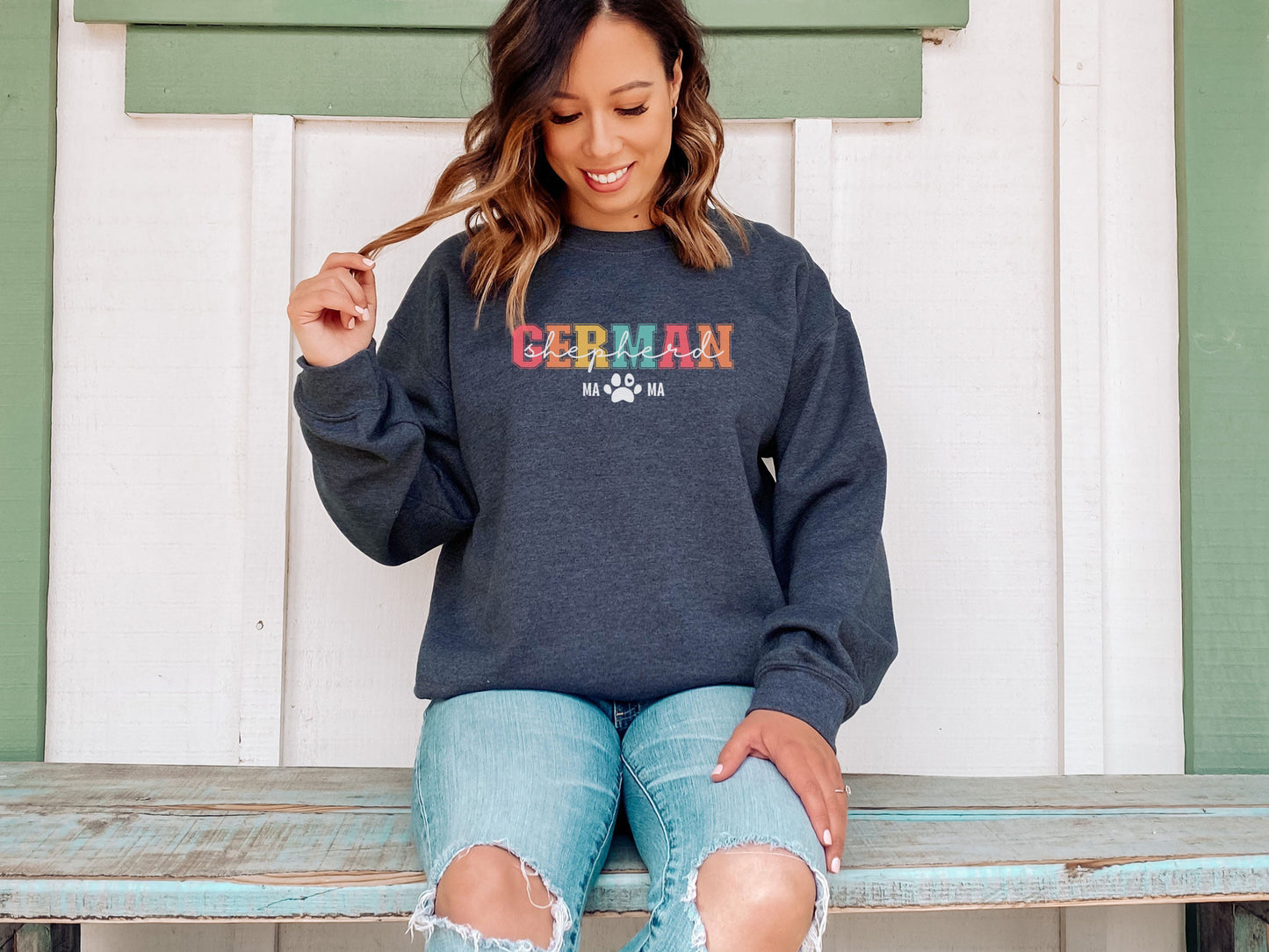 Retro German Shepherd Dog Mom Sweatshirt