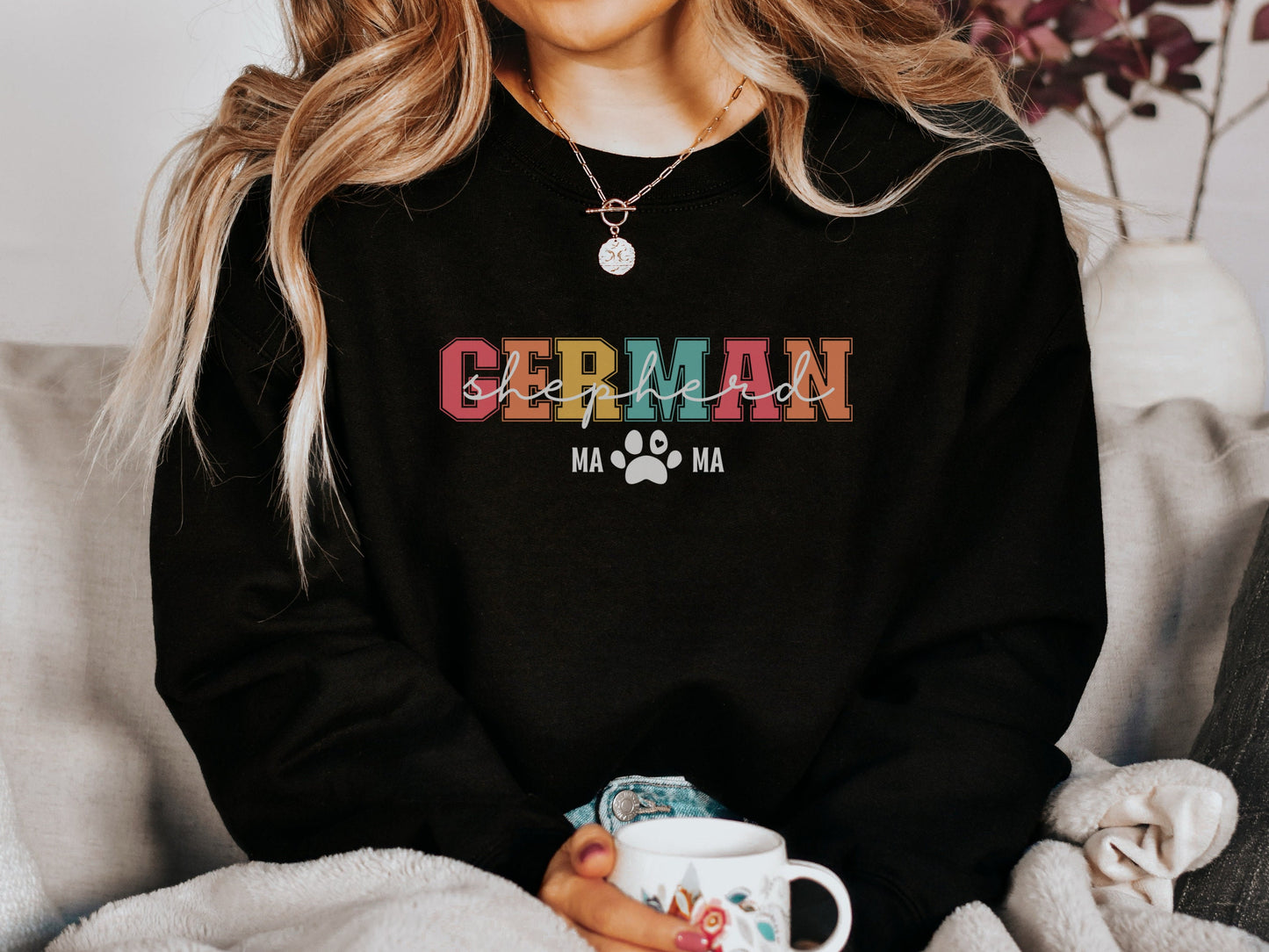 Retro German Shepherd Dog Mom Sweatshirt