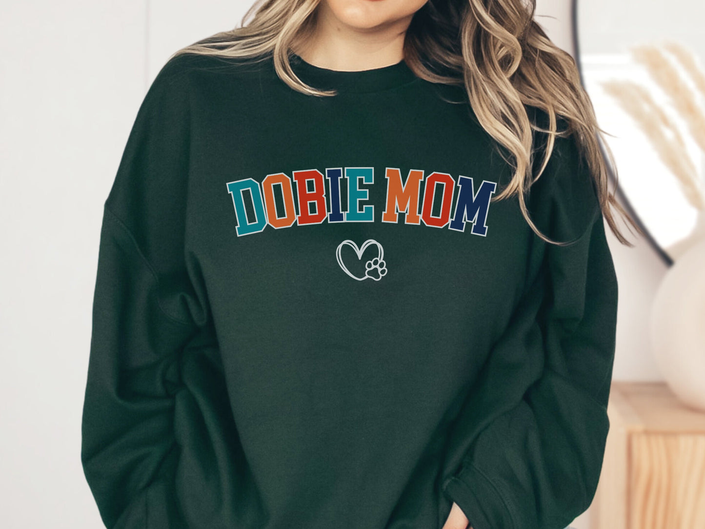 Retro doberman dog mom sweatshirt